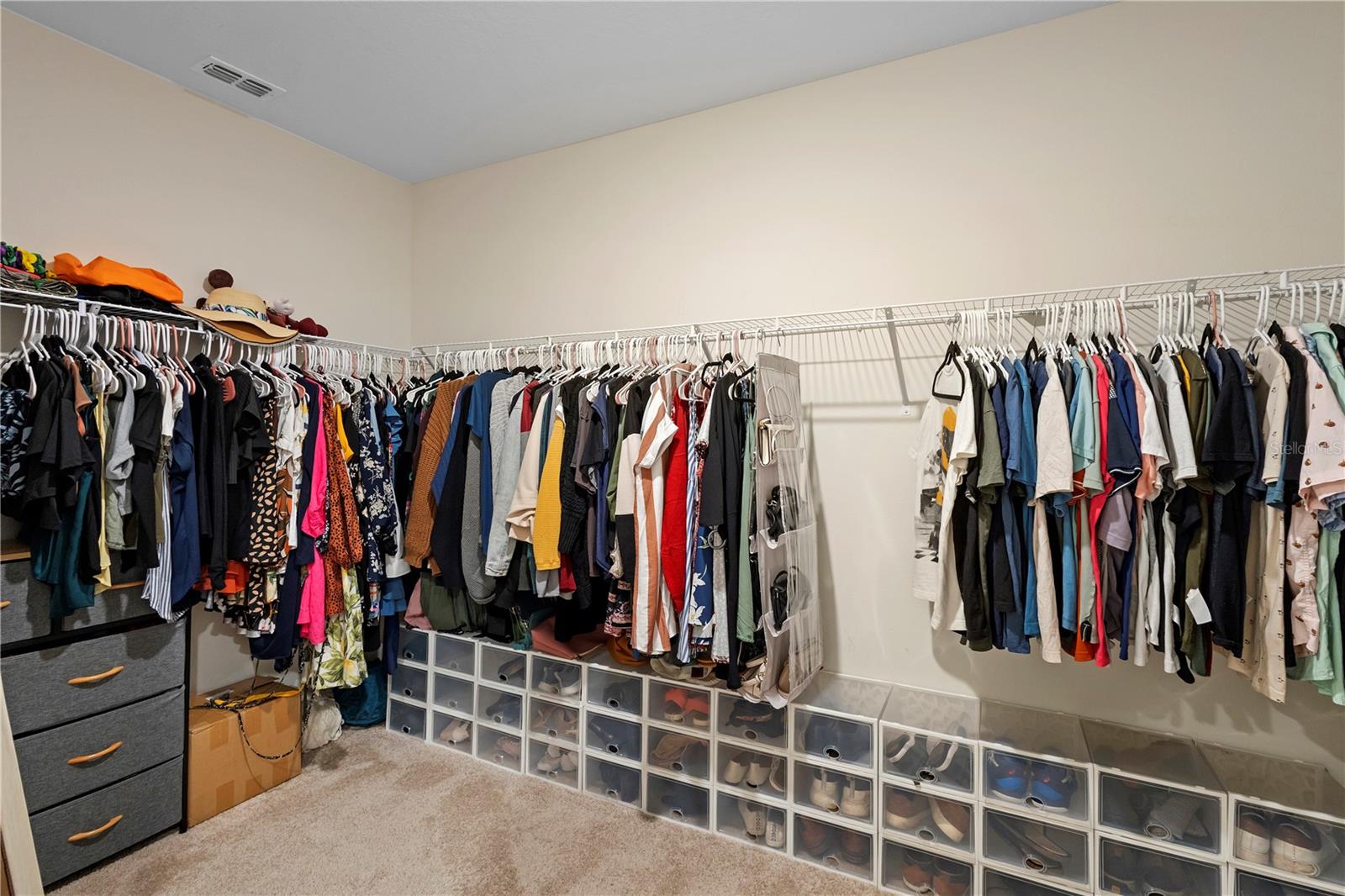 805 BAYLOR DR, DELTONA, FL, 32725