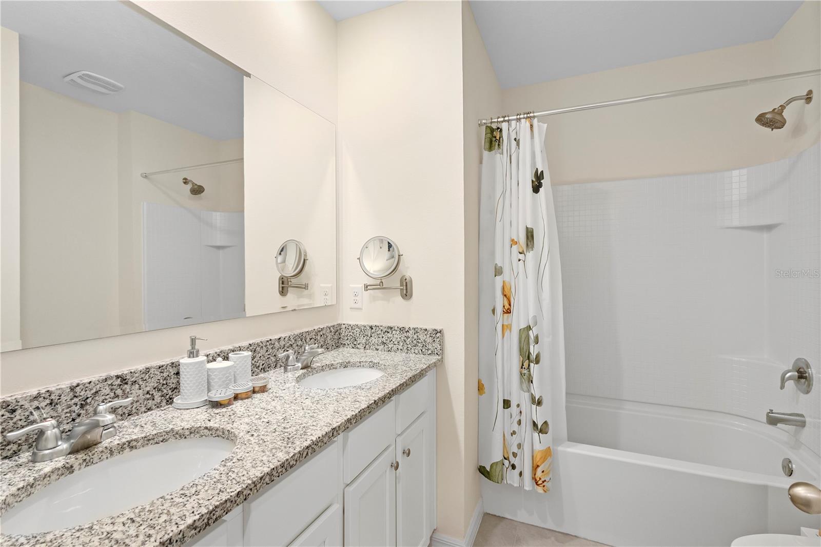 805 BAYLOR DR, DELTONA, FL, 32725