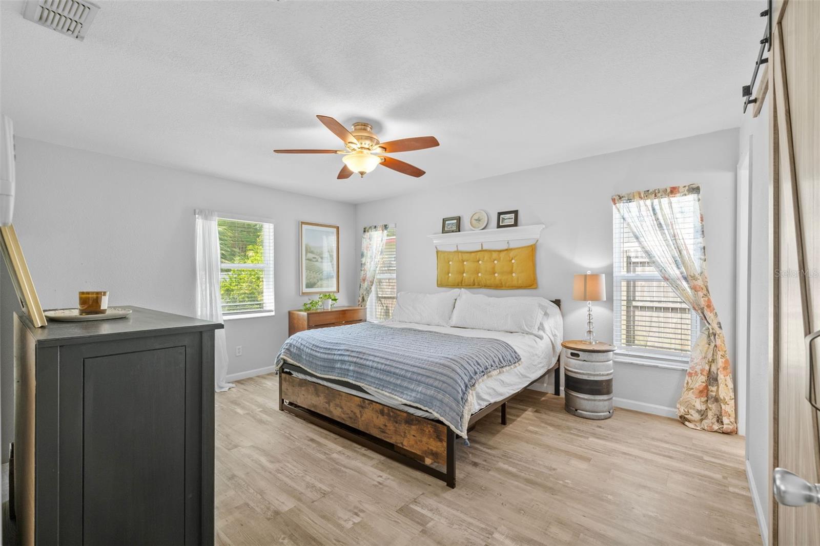 2882 CATHY LN, CLEARWATER, FL, 33760