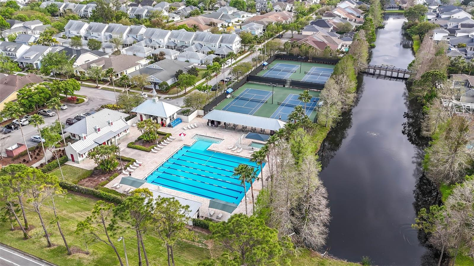 9533 CAVENDISH DR, TAMPA, FL, 33626