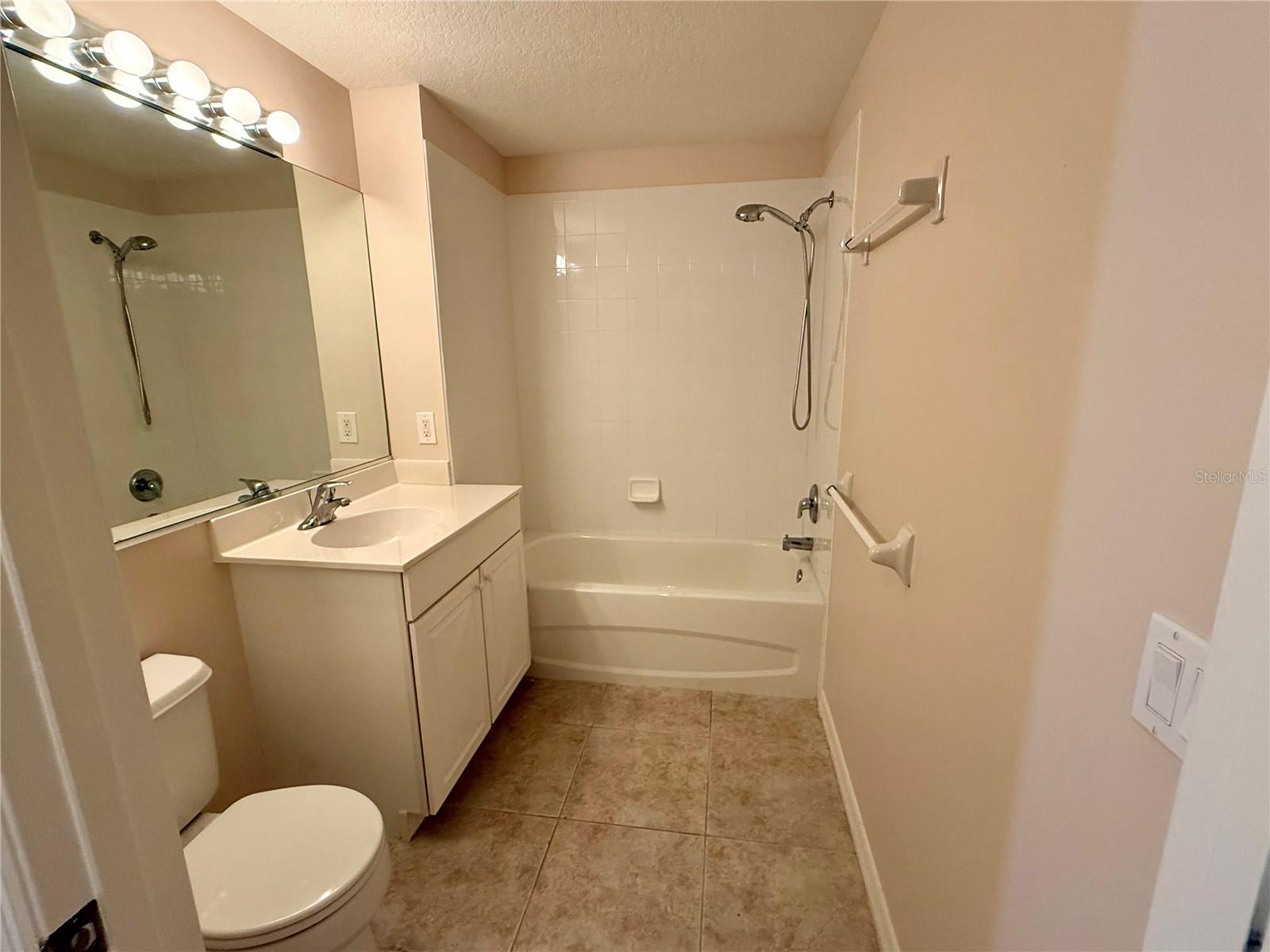 6940 PROSPERITY CIR #402, SARASOTA, FL, 34238