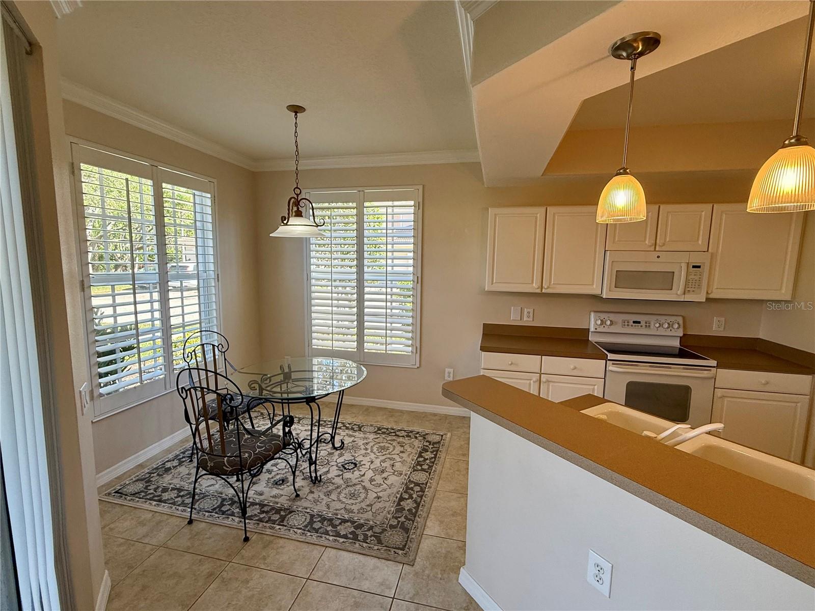 6940 PROSPERITY CIR #402, SARASOTA, FL, 34238