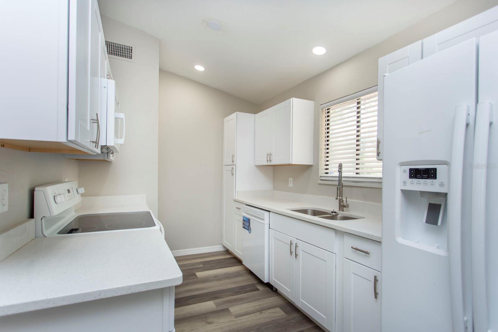 910 NW 56TH AVE, OCALA, FL, 34482