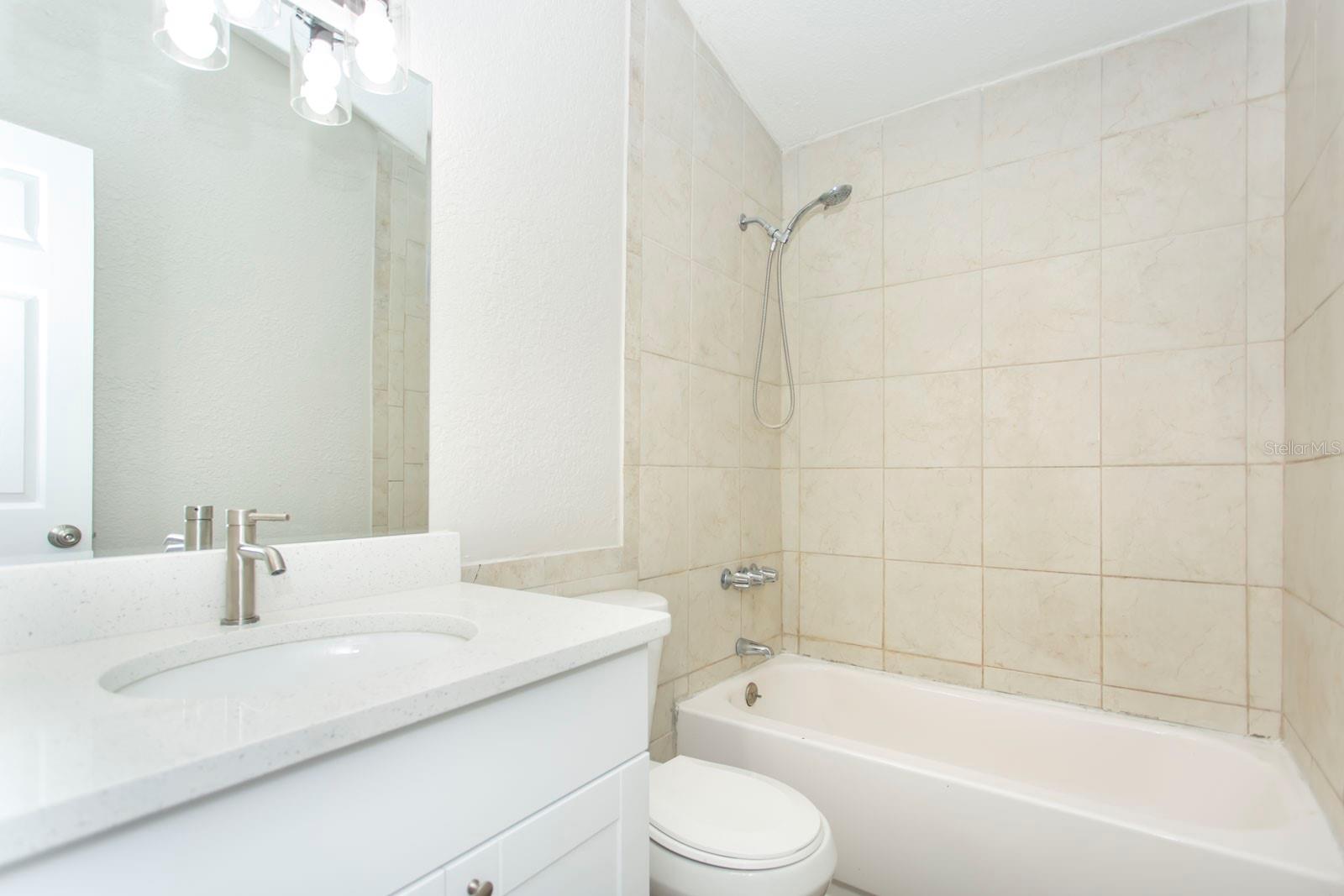 910 NW 56TH AVE, OCALA, FL, 34482
