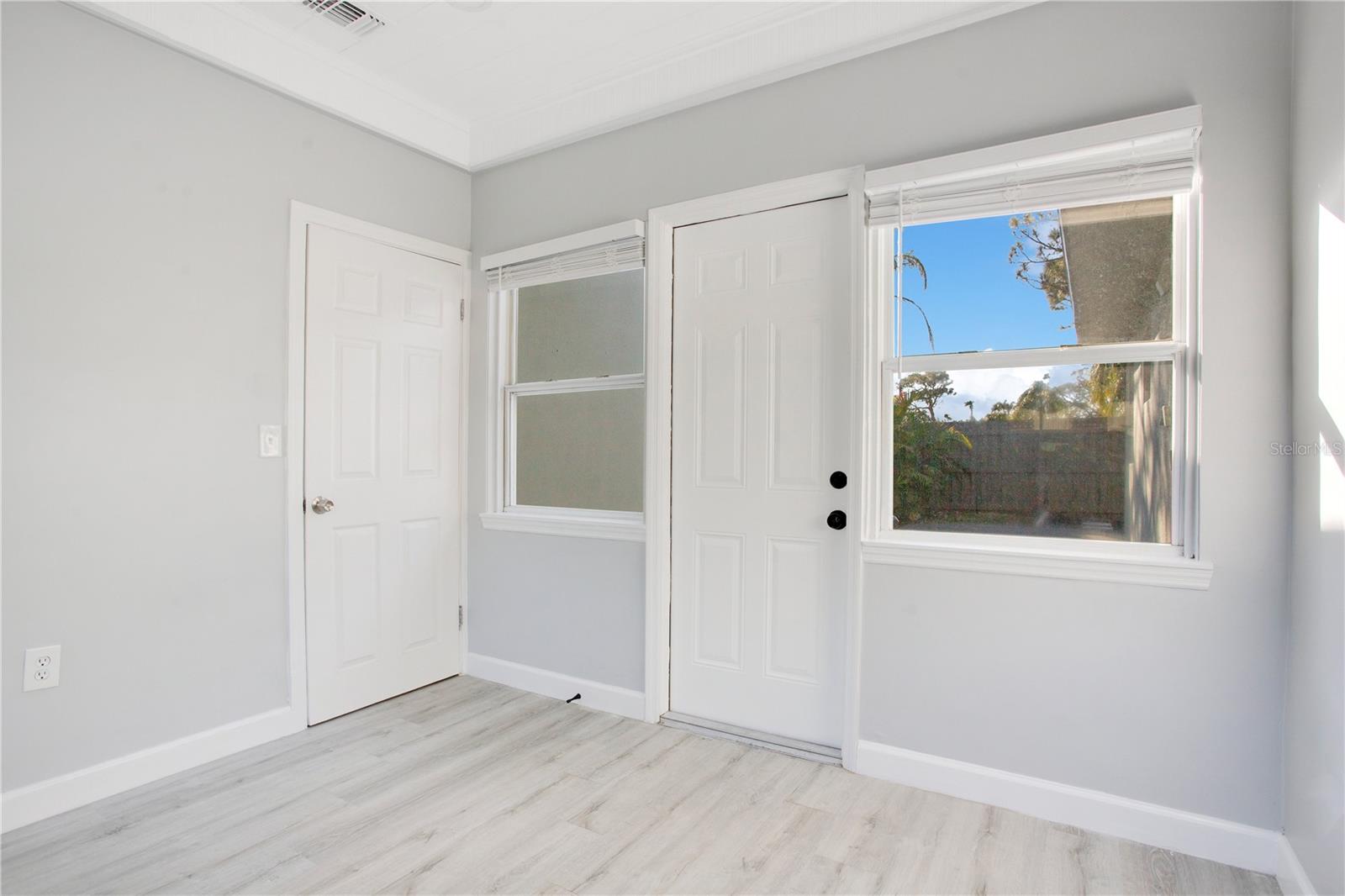 716 69TH AVE W, BRADENTON, FL, 34207