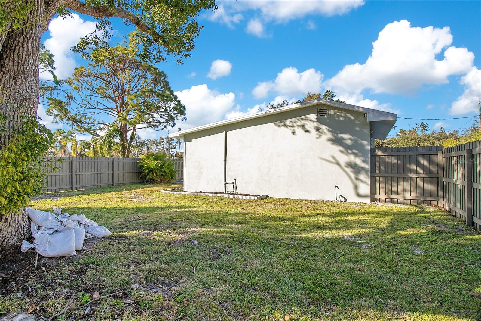 716 69TH AVE W, BRADENTON, FL, 34207