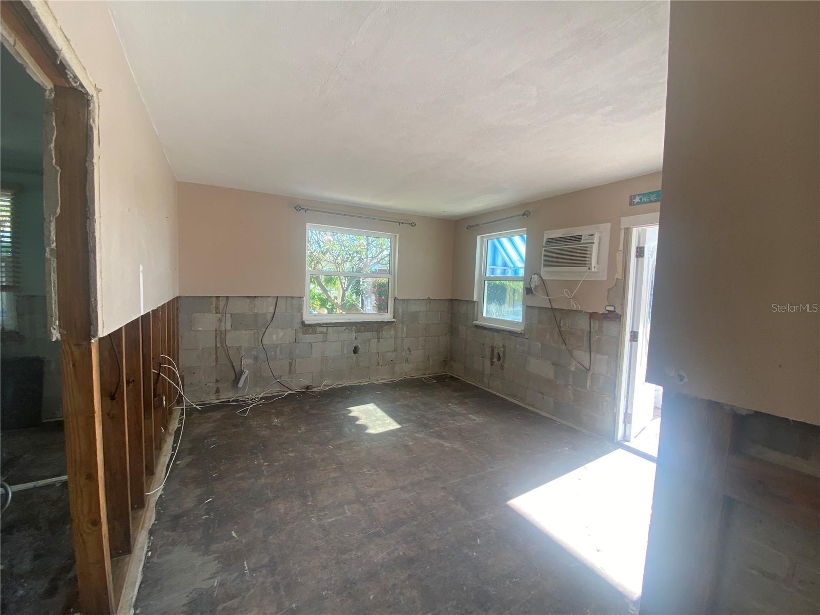 6892 GULF WINDS DR, ST PETE BEACH, FL, 33706
