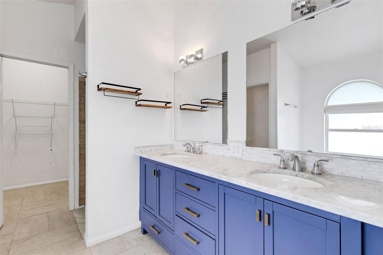 4731 PORTOBELLO CIR, VALRICO, FL, 33596