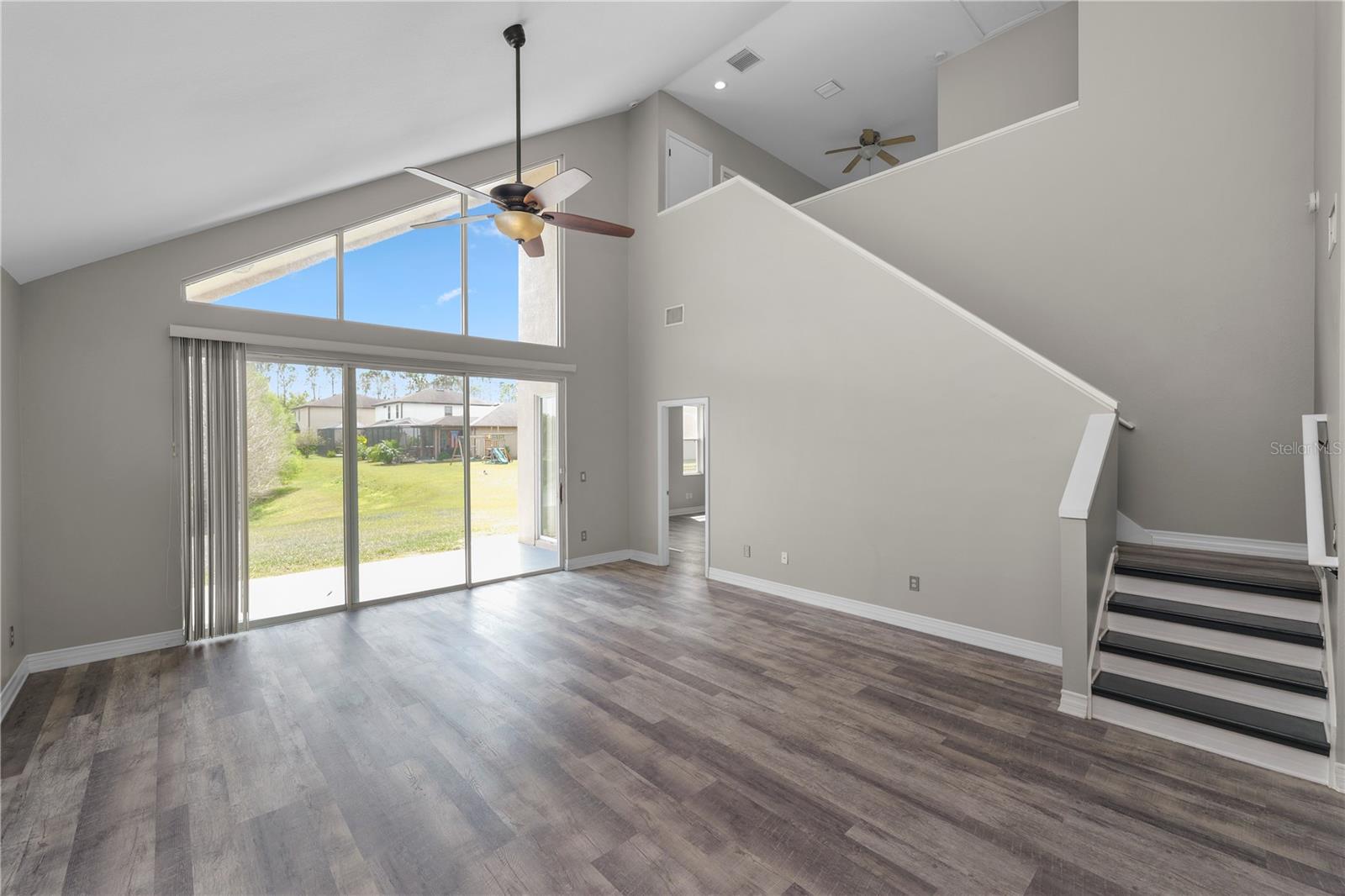 30816 PUMPKIN RIDGE DR, WESLEY CHAPEL, FL, 33543