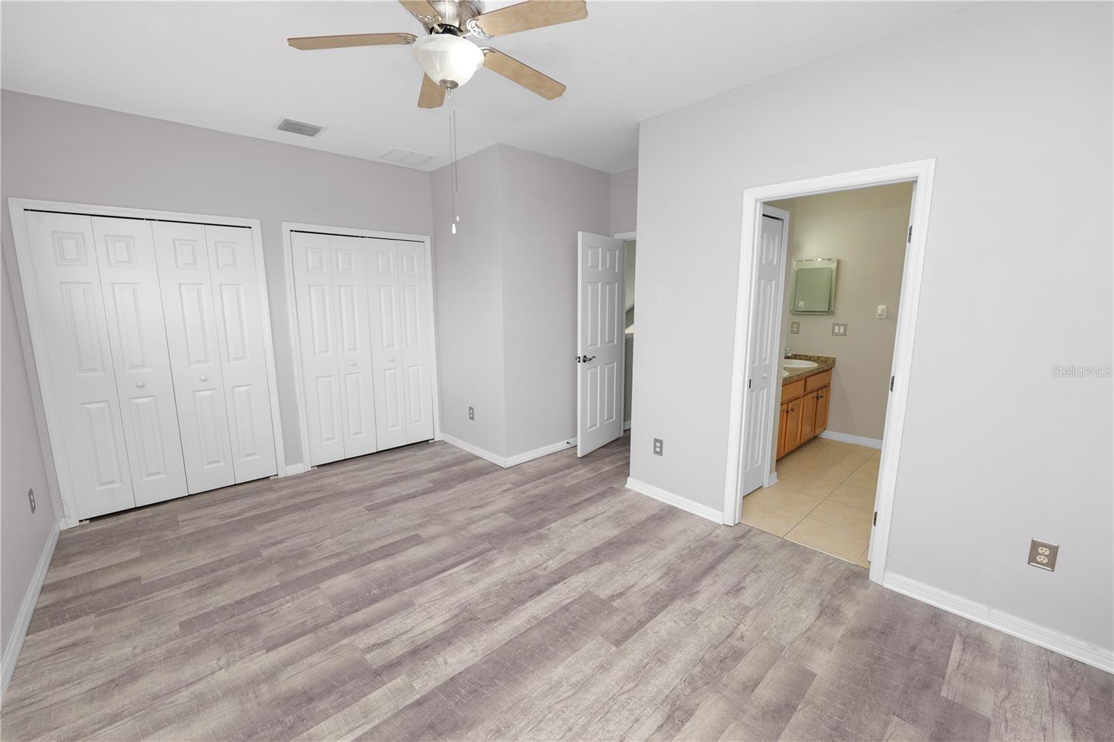 30816 PUMPKIN RIDGE DR, WESLEY CHAPEL, FL, 33543