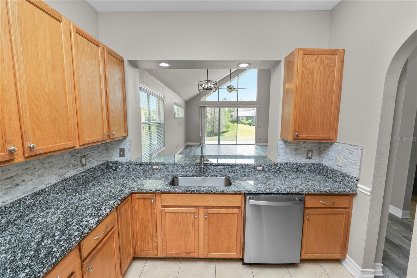 30816 PUMPKIN RIDGE DR, WESLEY CHAPEL, FL, 33543