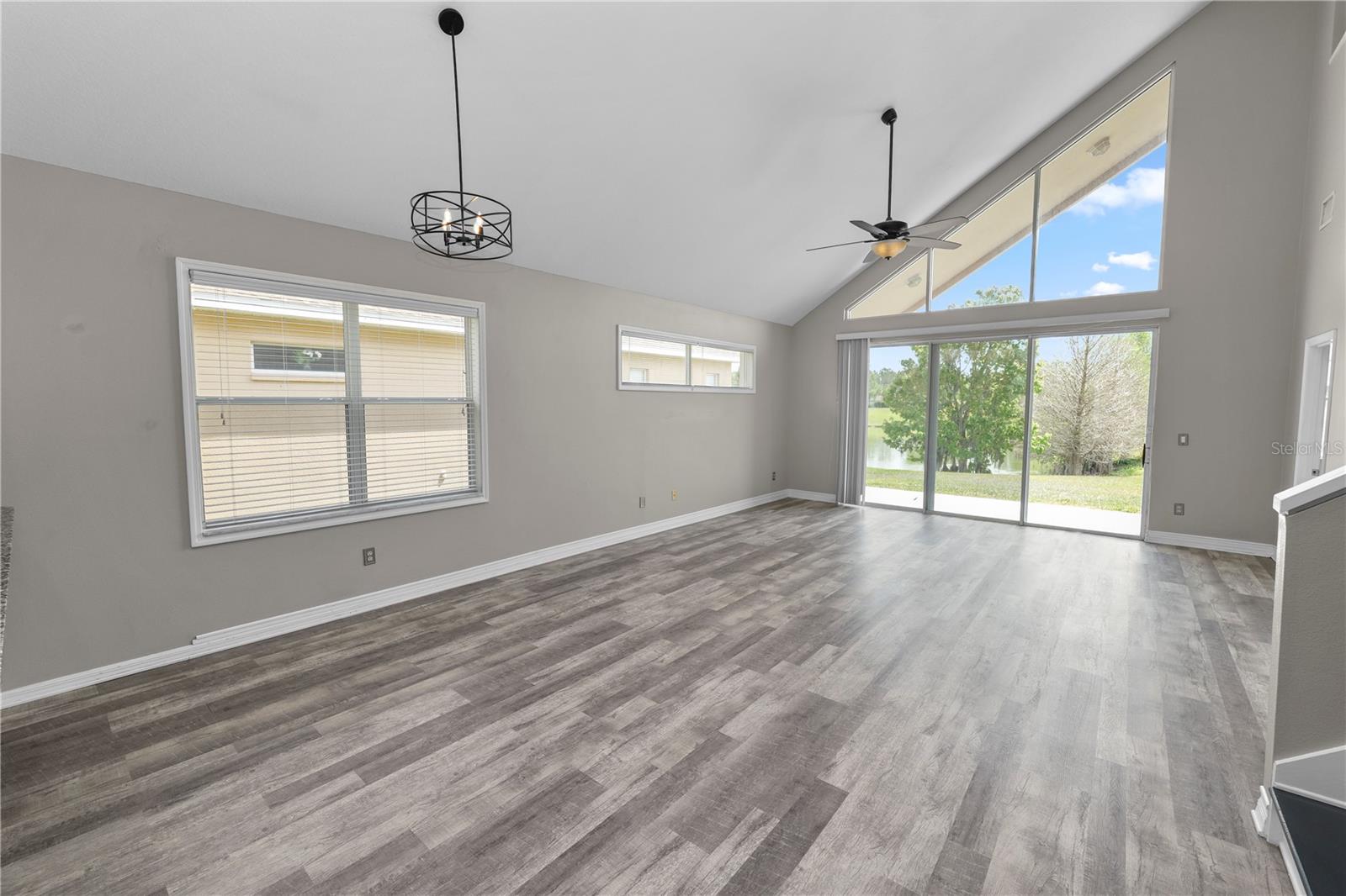 30816 PUMPKIN RIDGE DR, WESLEY CHAPEL, FL, 33543