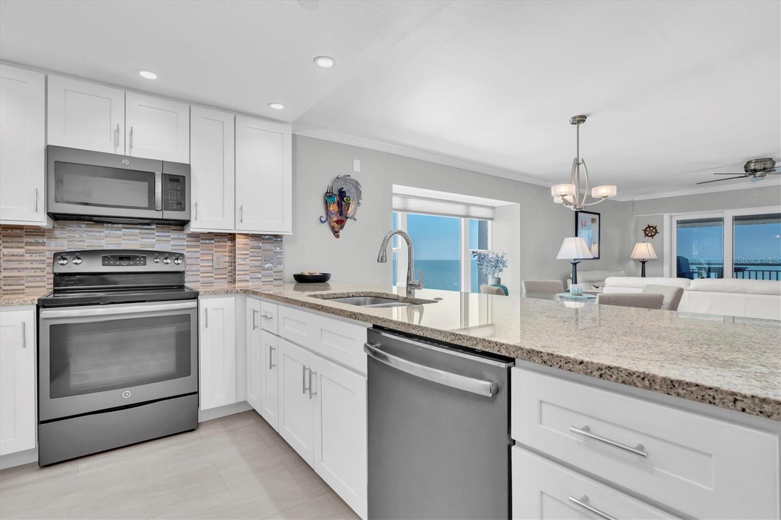 19106 GULF BLVD #501, INDIAN SHORES, FL, 33785