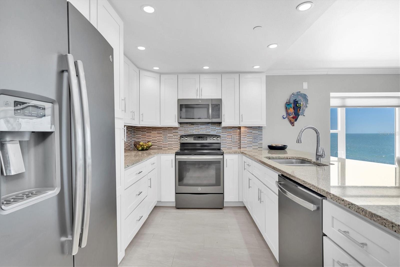 19106 GULF BLVD #501, INDIAN SHORES, FL, 33785