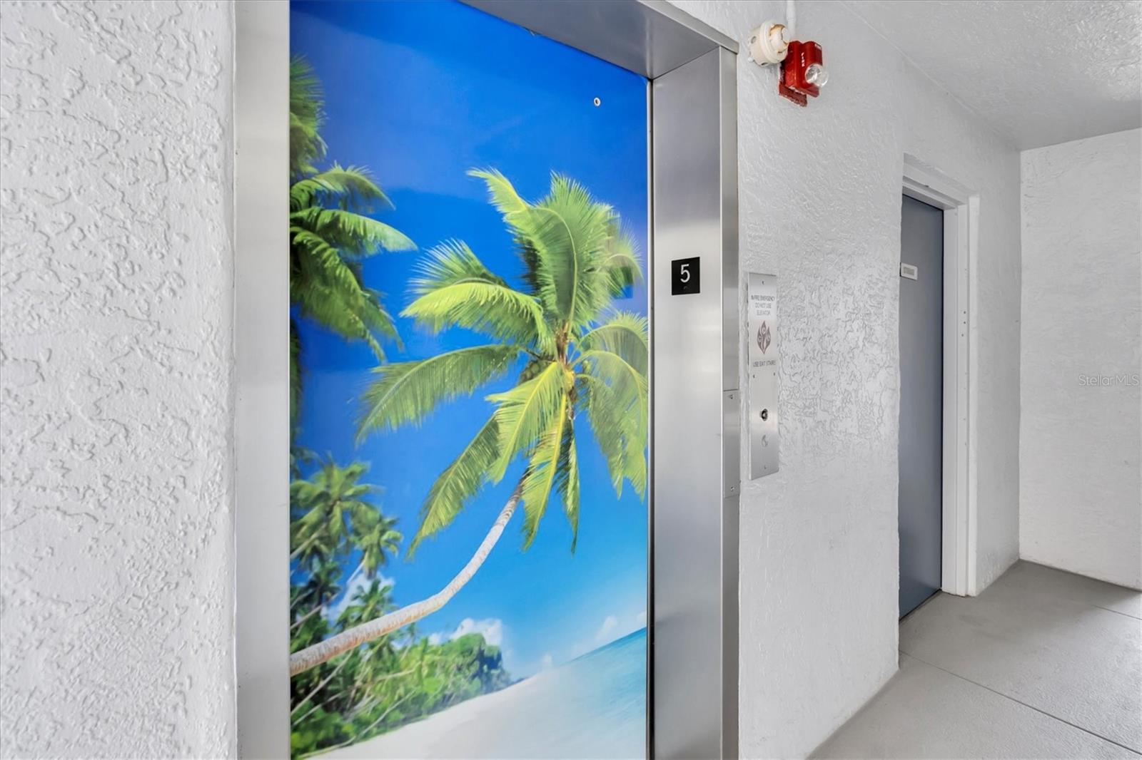 19106 GULF BLVD #501, INDIAN SHORES, FL, 33785