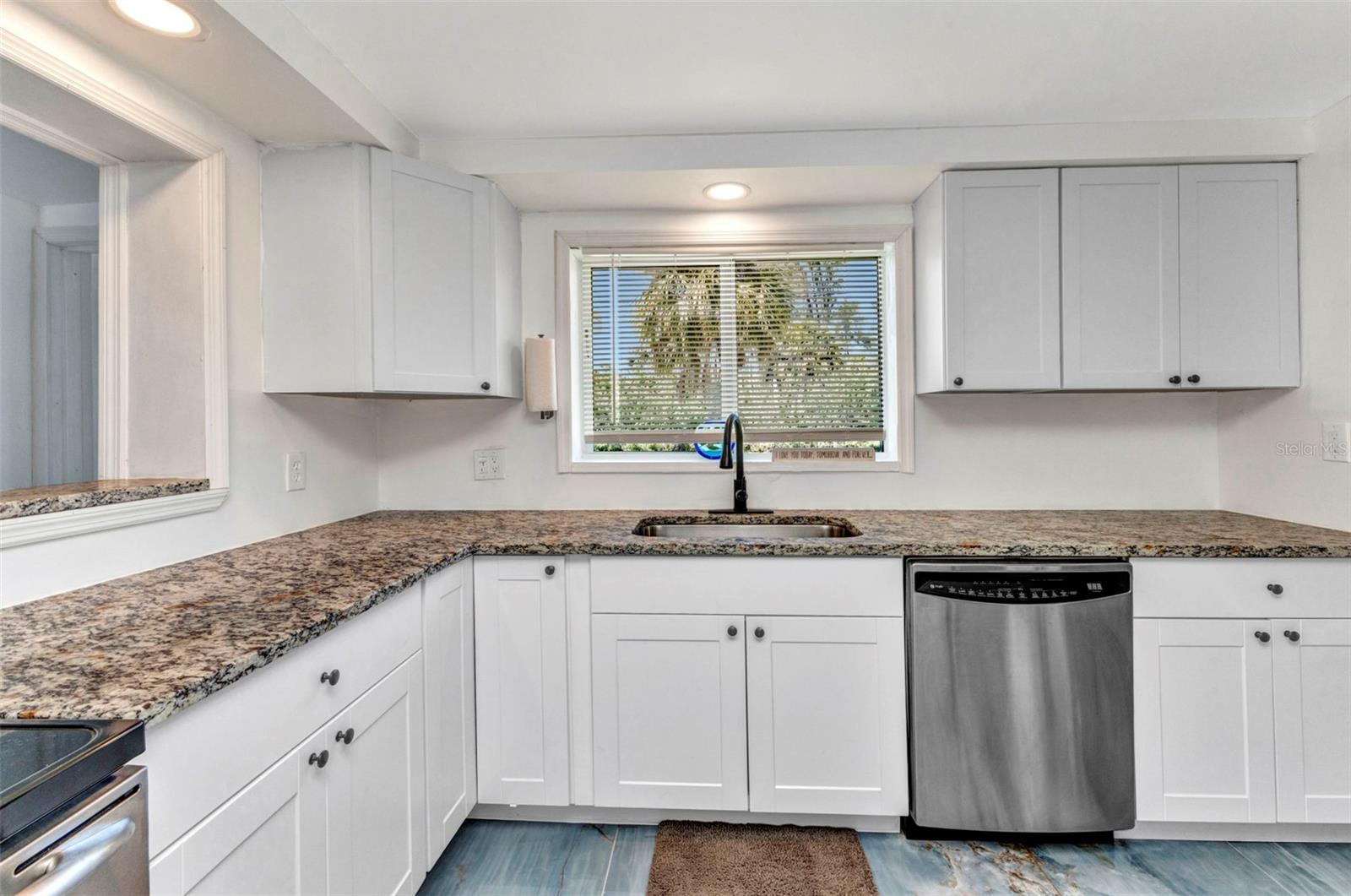 312 DARST AVE, PUNTA GORDA, FL, 33950