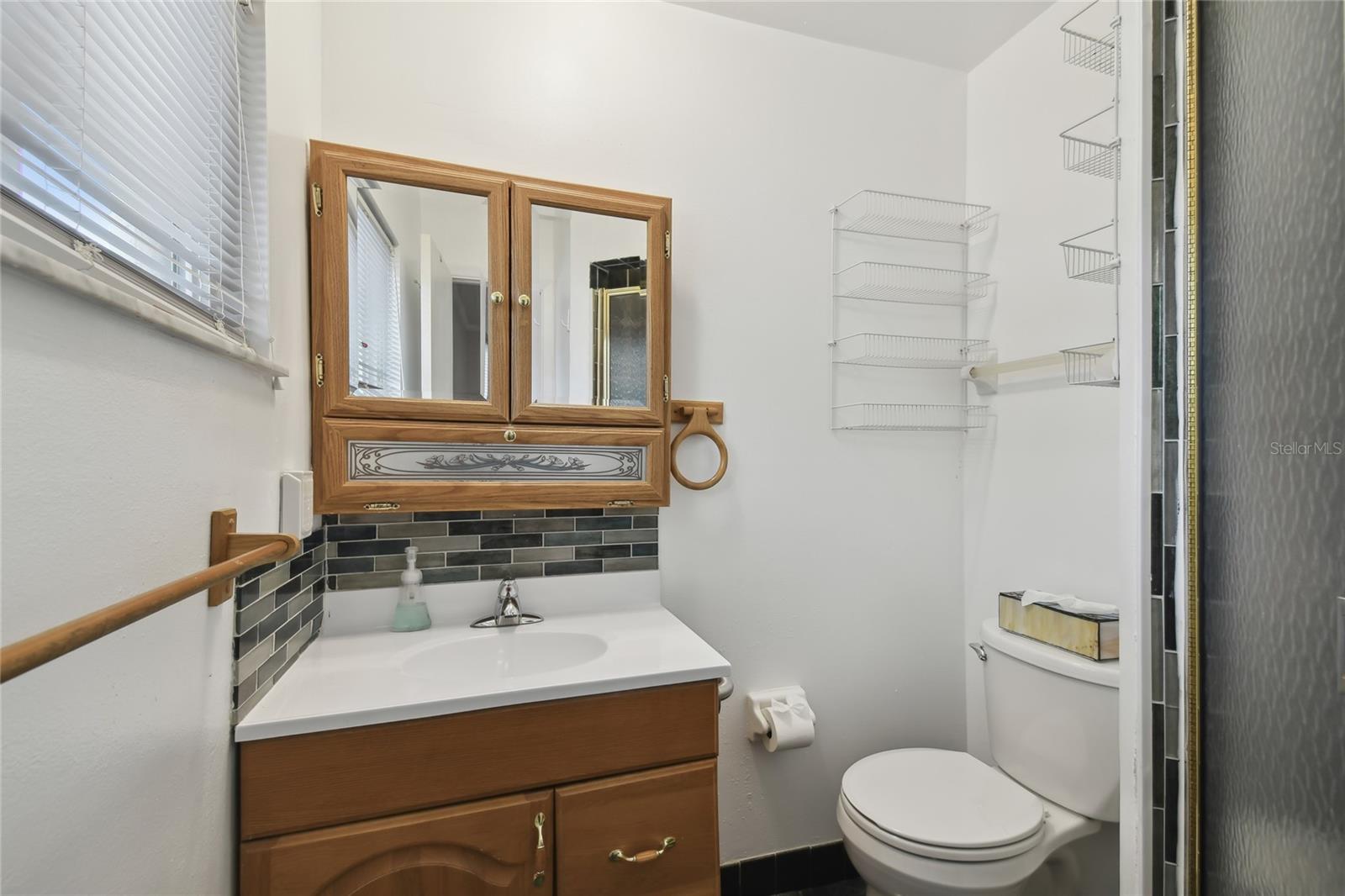 80 LOMBARDY RD, WINTER SPRINGS, FL, 32708