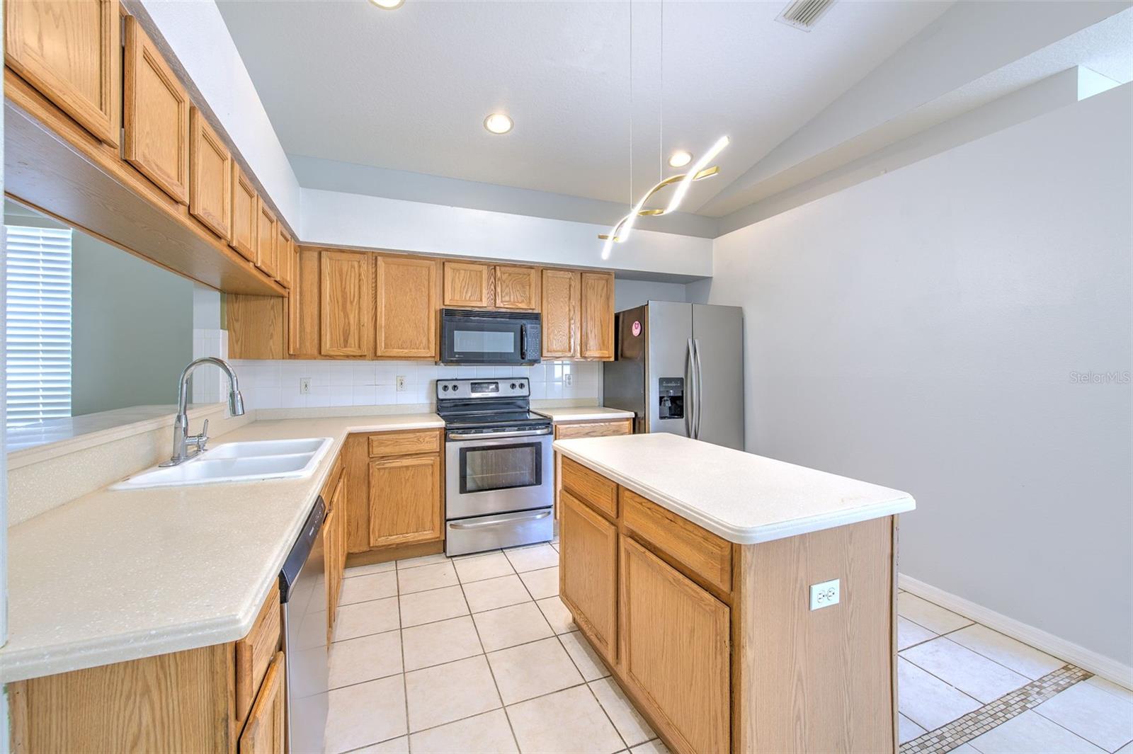 19205 SEA MIST LN, LUTZ, FL, 33558