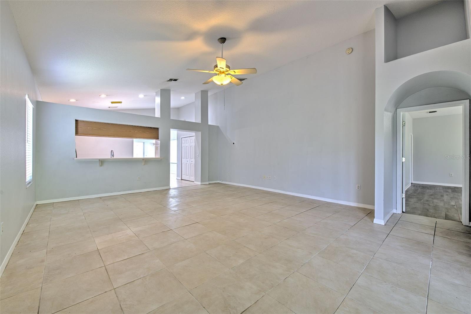 19205 SEA MIST LN, LUTZ, FL, 33558