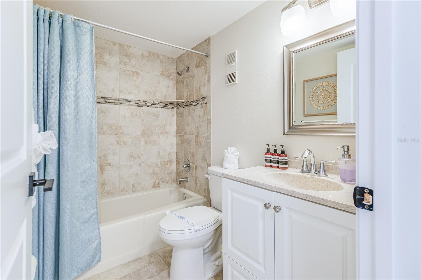 15 GLENDALE ST #B6, CLEARWATER BEACH, FL, 33767
