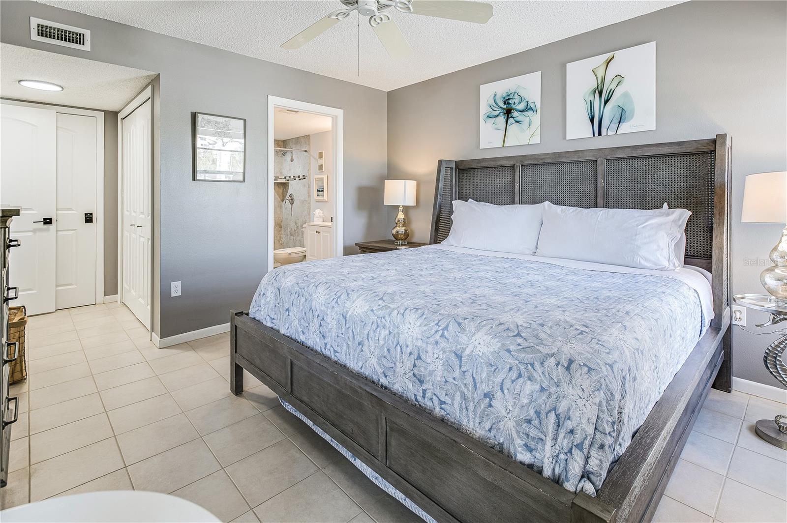 15 GLENDALE ST #B6, CLEARWATER BEACH, FL, 33767