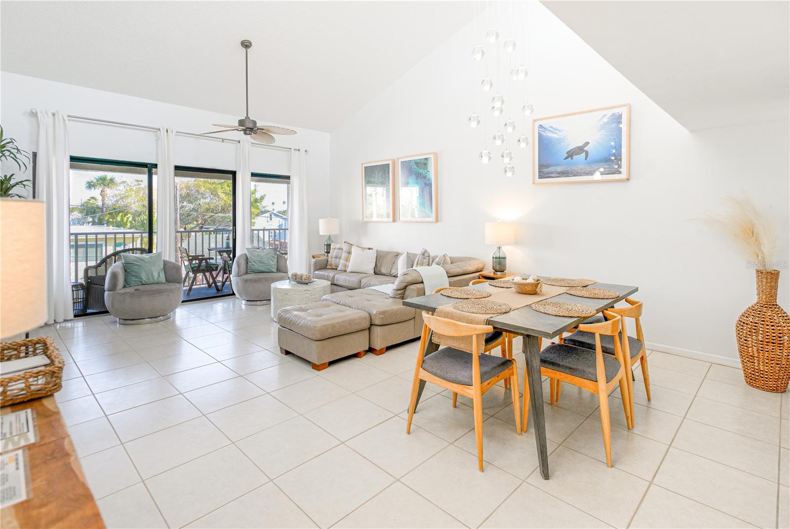 15 GLENDALE ST #B6, CLEARWATER BEACH, FL, 33767