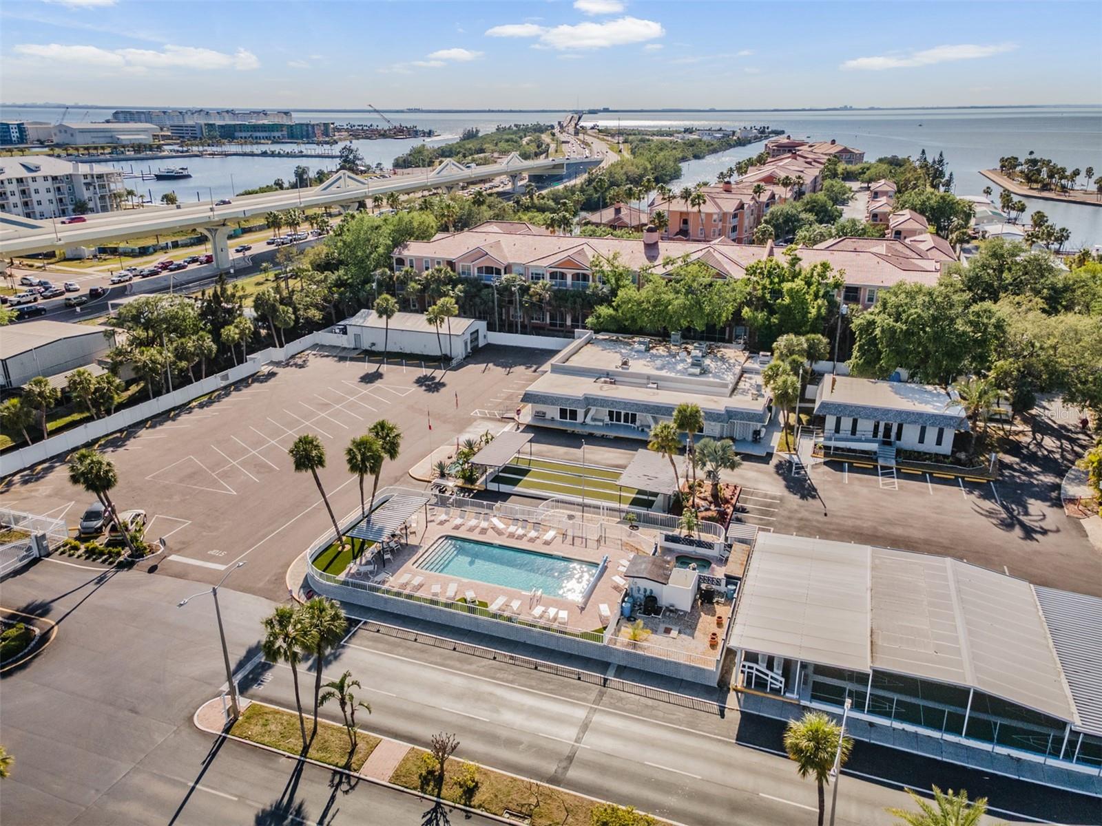 4851 W GANDY BLVD #B15L25, TAMPA, FL, 33611