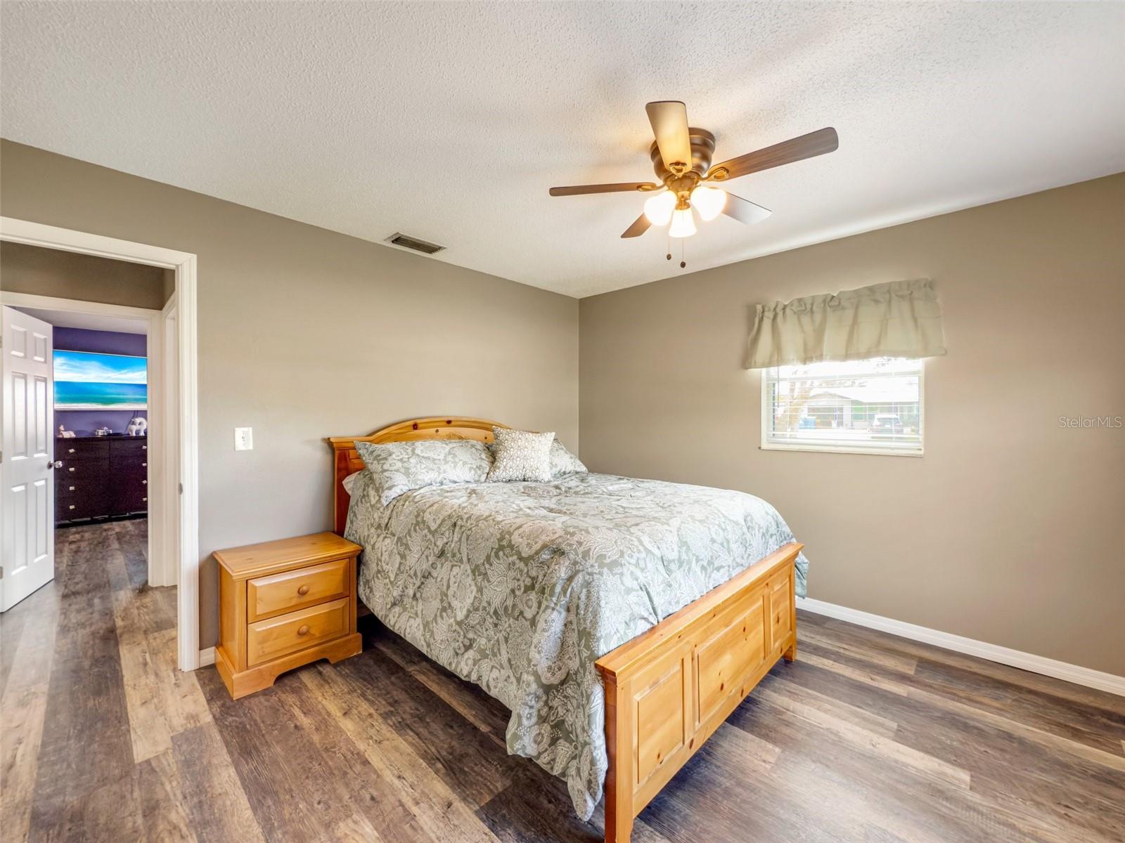 781 DOBELL TER NW, PORT CHARLOTTE, FL, 33948