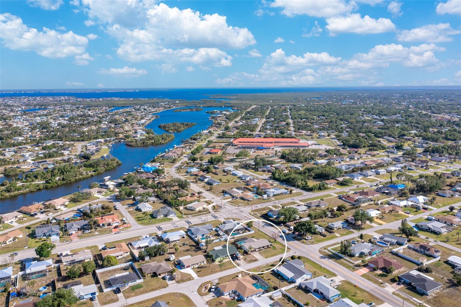 781 DOBELL TER NW, PORT CHARLOTTE, FL, 33948