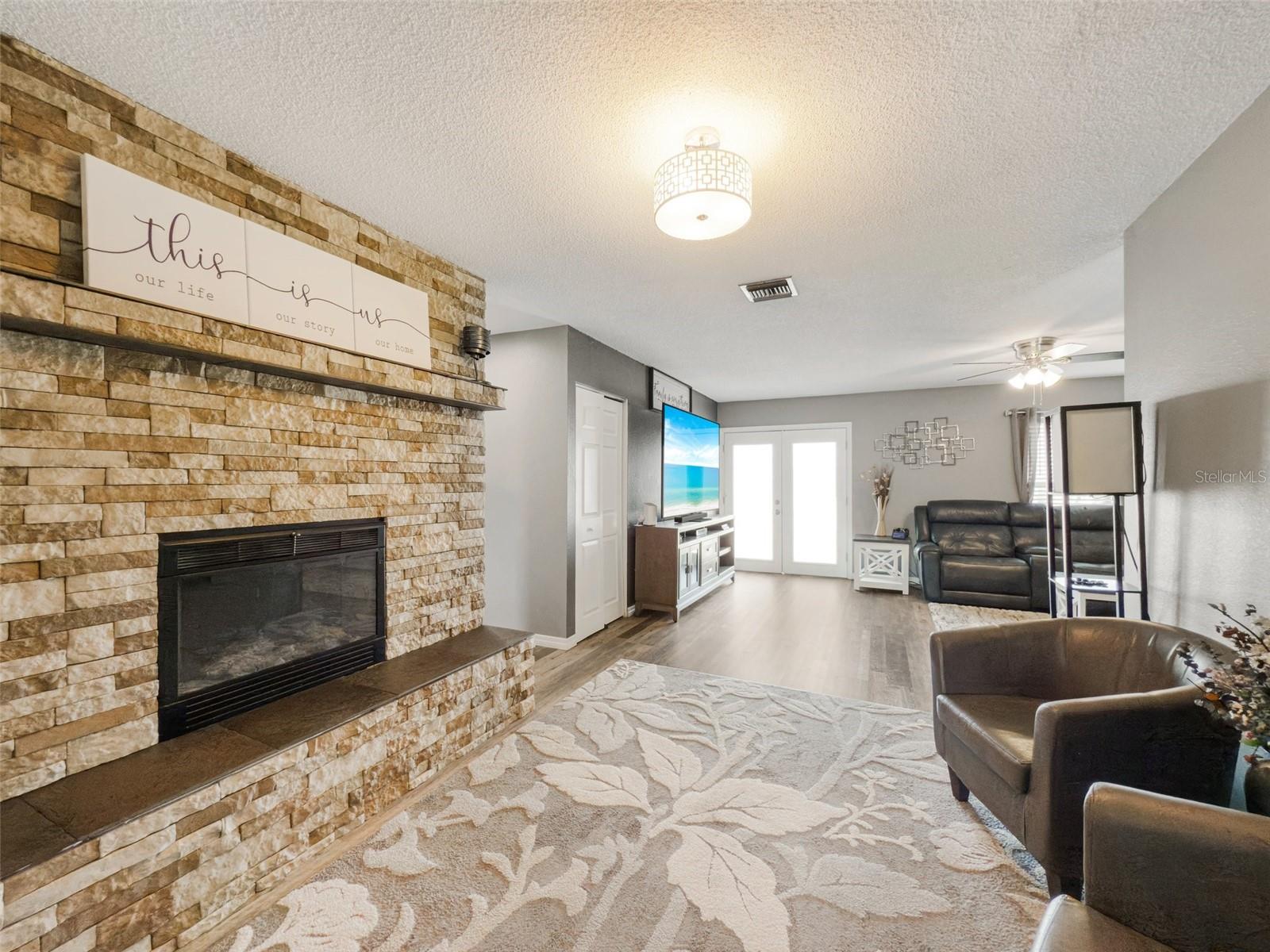 781 DOBELL TER NW, PORT CHARLOTTE, FL, 33948