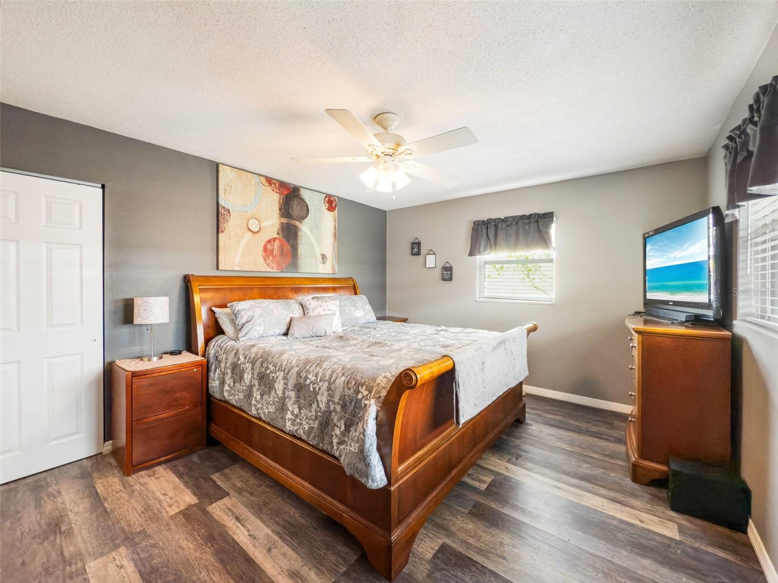 781 DOBELL TER NW, PORT CHARLOTTE, FL, 33948