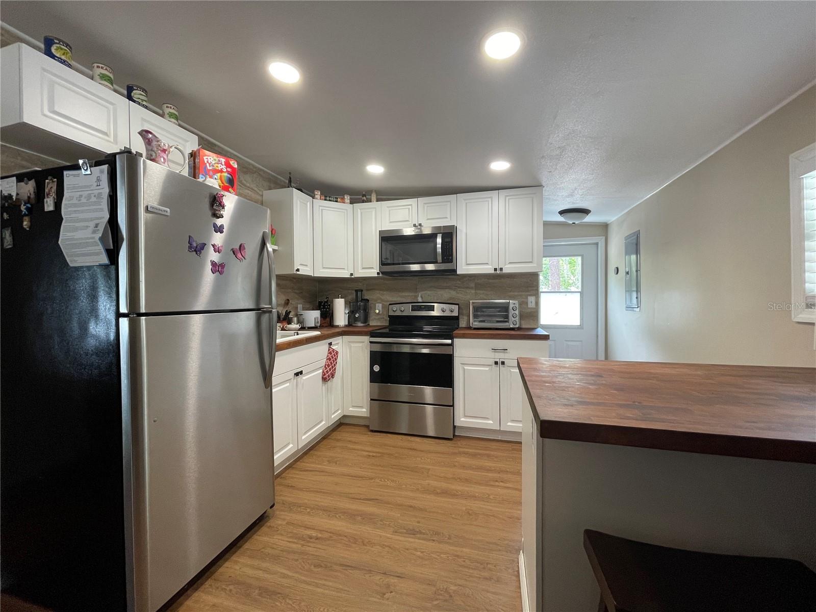 237 MONROE AVE, BROOKSVILLE, FL, 34604