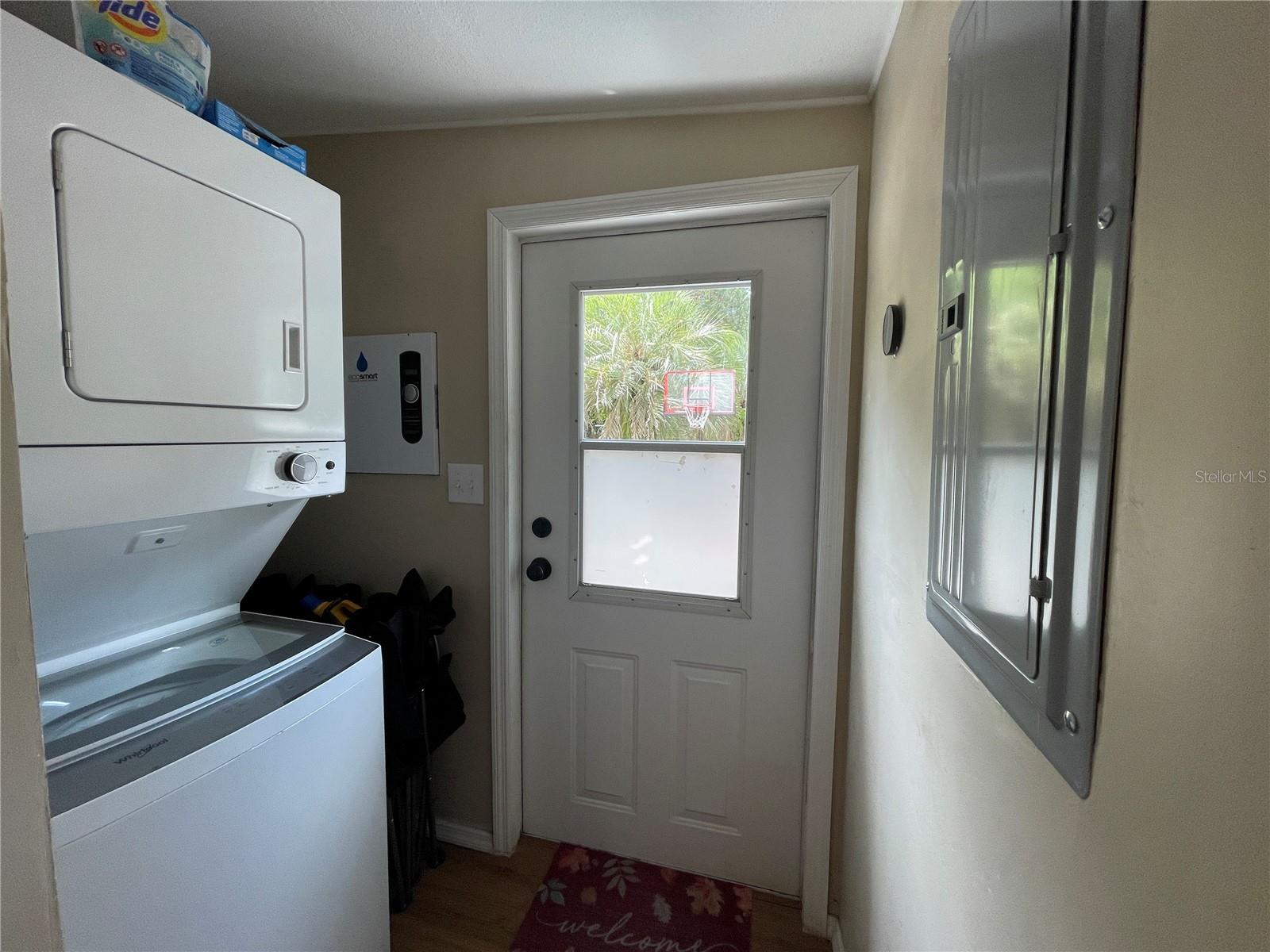 237 MONROE AVE, BROOKSVILLE, FL, 34604