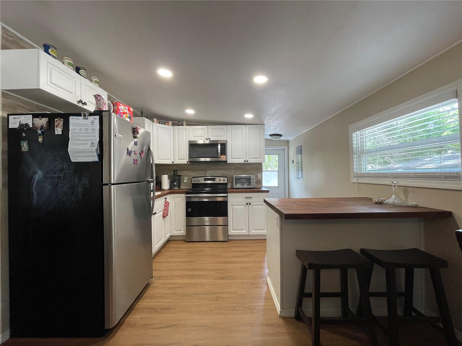 237 MONROE AVE, BROOKSVILLE, FL, 34604