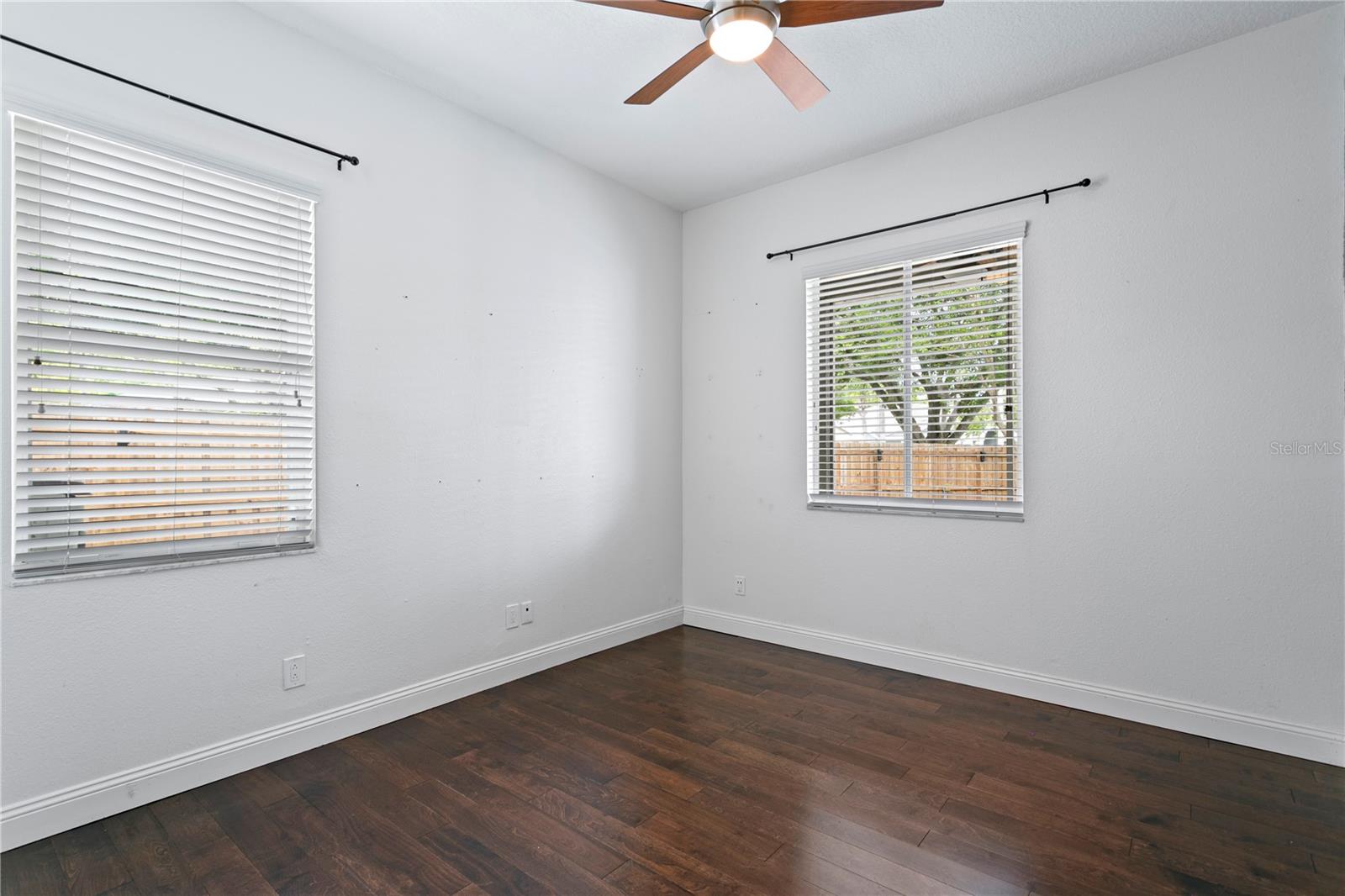 9602 WOODBAY DR, TAMPA, FL, 33626