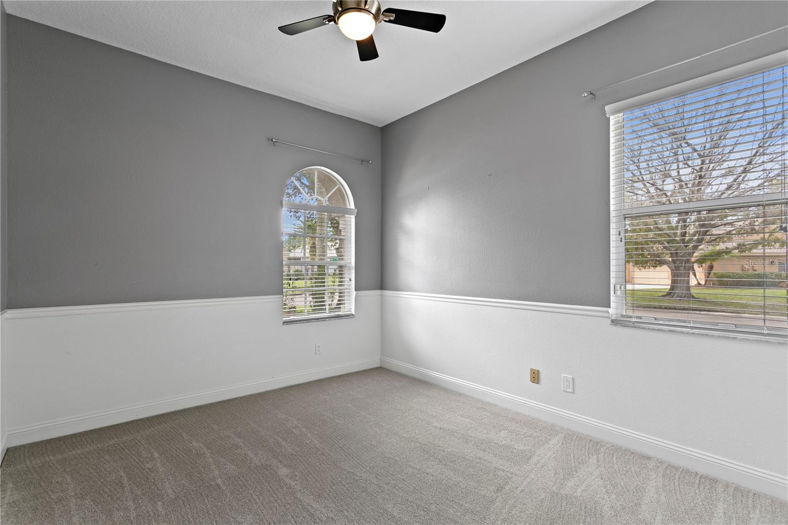 9602 WOODBAY DR, TAMPA, FL, 33626