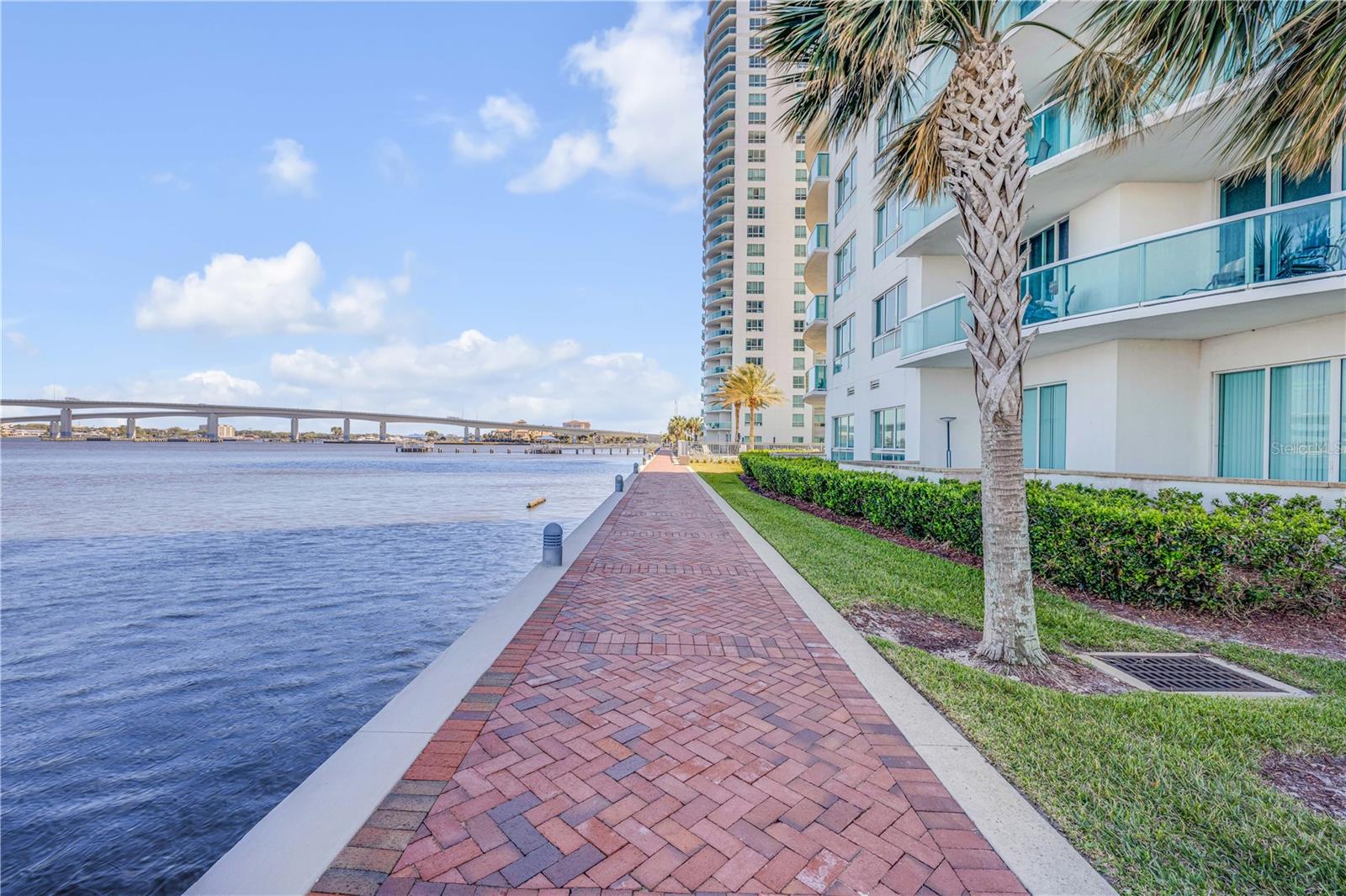 241 RIVERSIDE DR #601, DAYTONA BEACH, FL, 32117