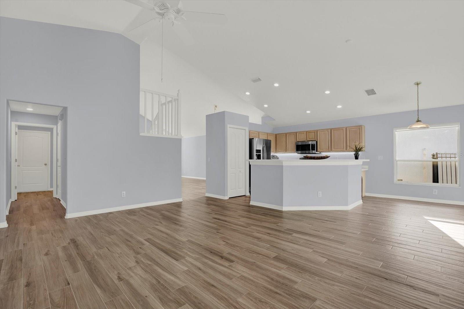 11831 LANCASHIRE DR, TAMPA, FL, 33626
