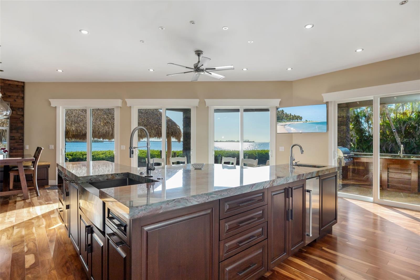 10204 46TH AVE W, BRADENTON, FL, 34210