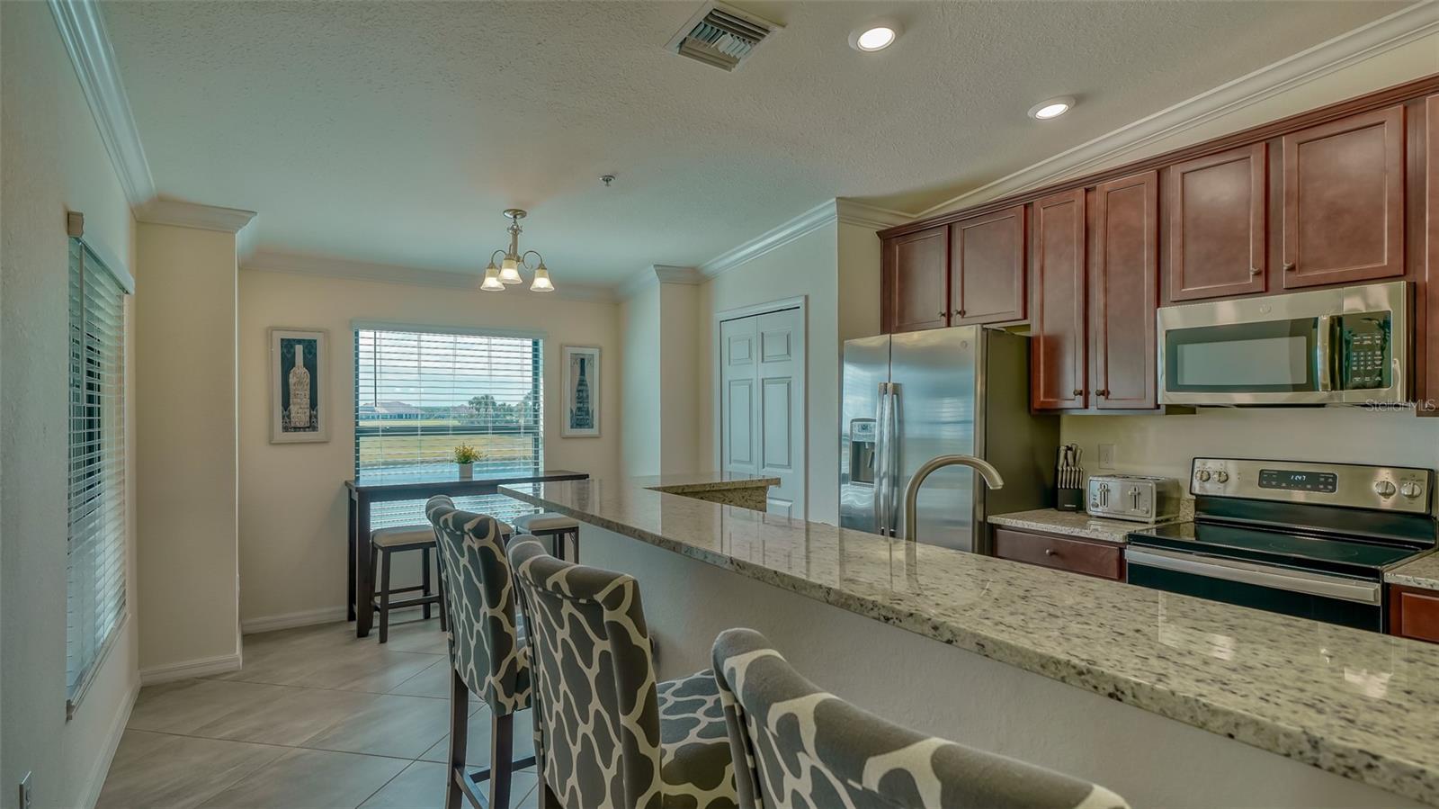 5624 PALMER CIR #203, BRADENTON, FL, 34211