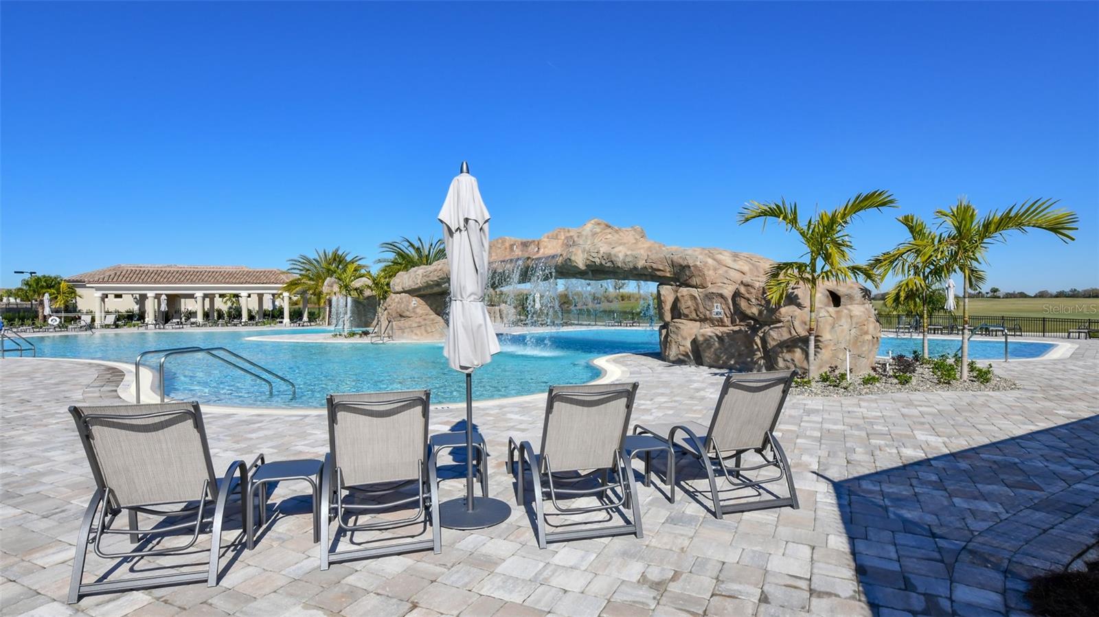 5624 PALMER CIR #203, BRADENTON, FL, 34211