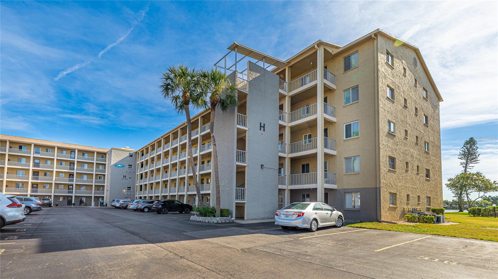 3763 LAKE BAYSHORE DR #310, BRADENTON, FL, 34205