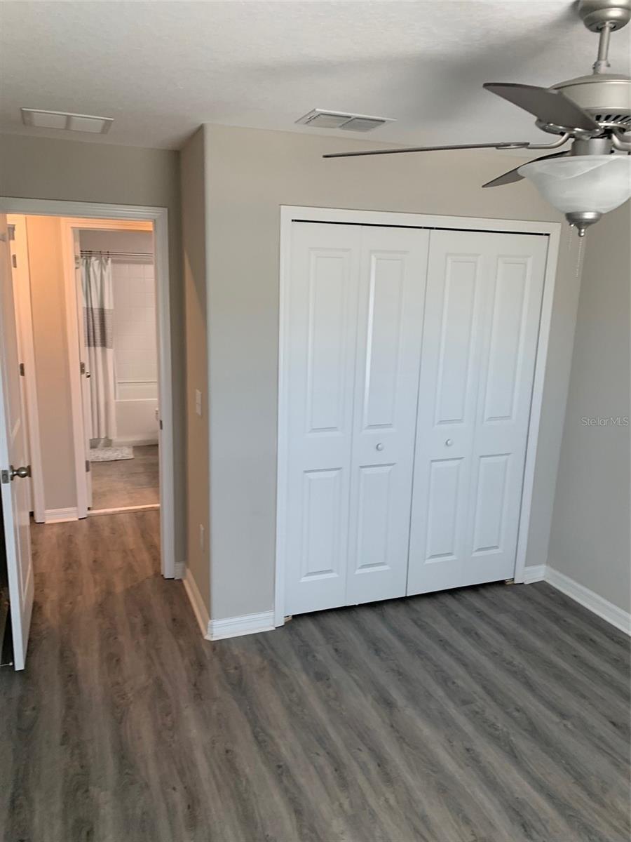 10668 LAKE MONTAUK DR, RIVERVIEW, FL, 33578