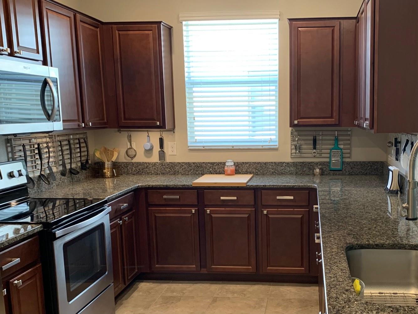 10668 LAKE MONTAUK DR, RIVERVIEW, FL, 33578