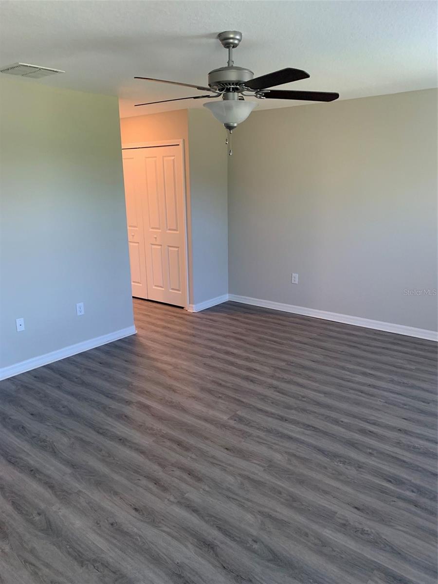 10668 LAKE MONTAUK DR, RIVERVIEW, FL, 33578