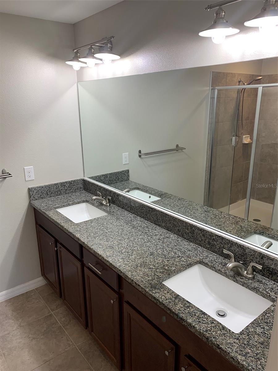 10668 LAKE MONTAUK DR, RIVERVIEW, FL, 33578