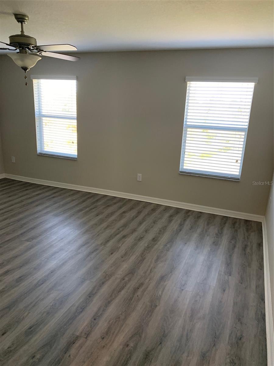 10668 LAKE MONTAUK DR, RIVERVIEW, FL, 33578