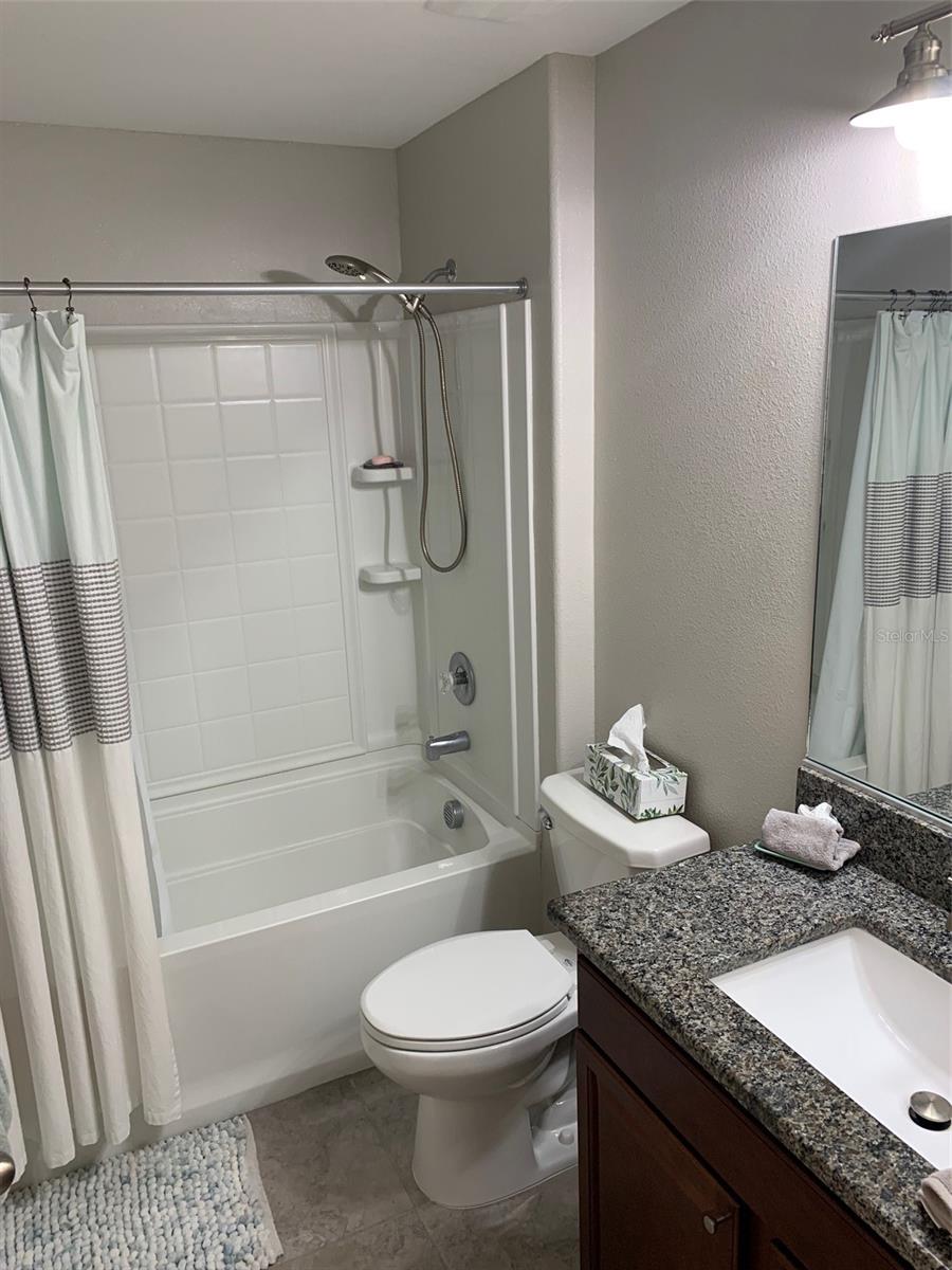 10668 LAKE MONTAUK DR, RIVERVIEW, FL, 33578