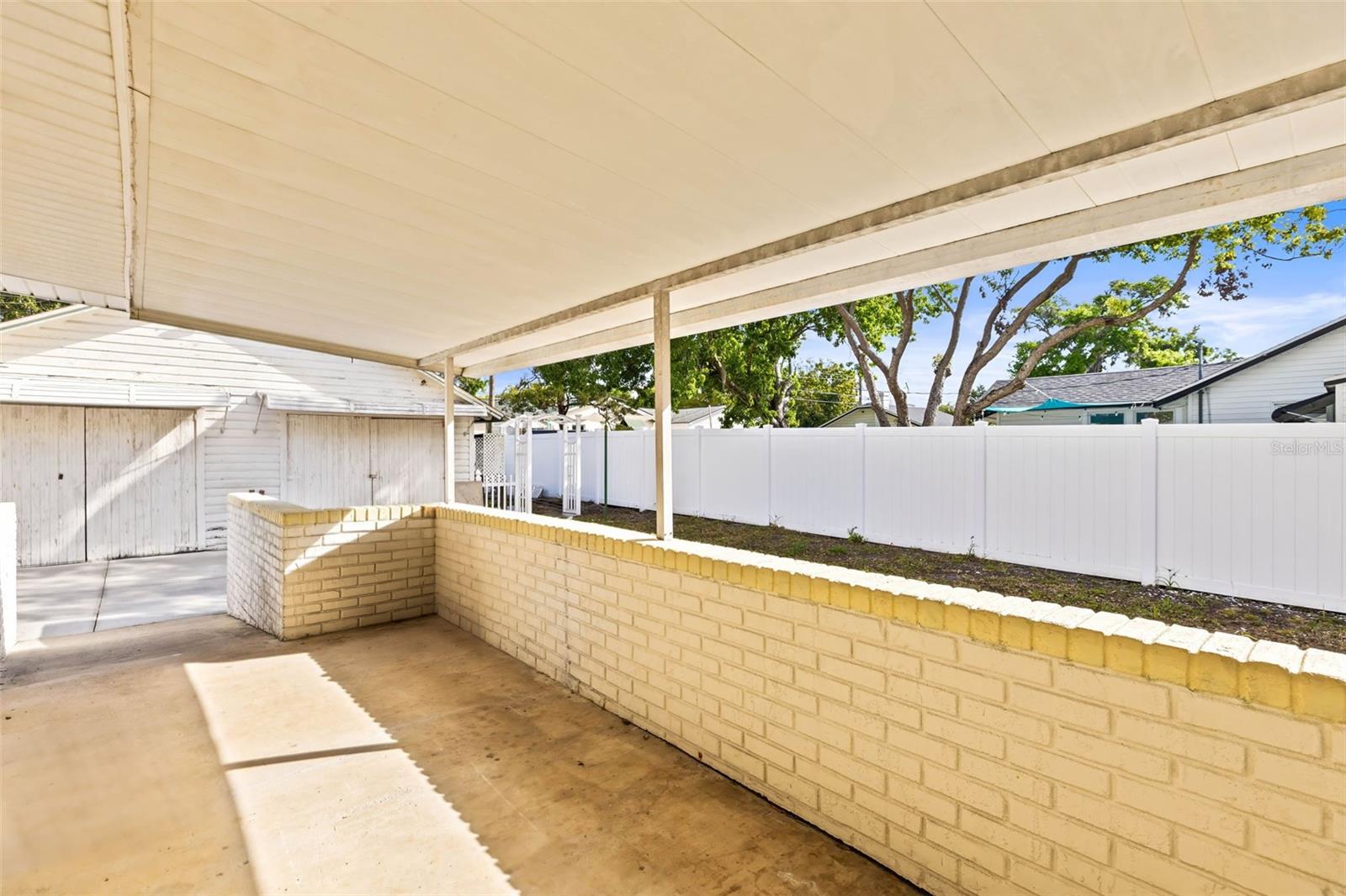 6145 MAIN STS, NEW PORT RICHEY, FL, 34653