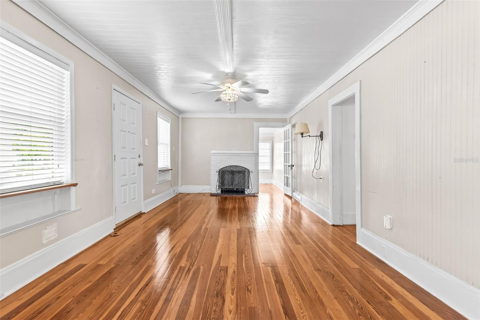 6145 MAIN STS, NEW PORT RICHEY, FL, 34653